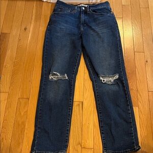 Signature by Levi Strauss Heritage Easy straight dark wash ripped jeans